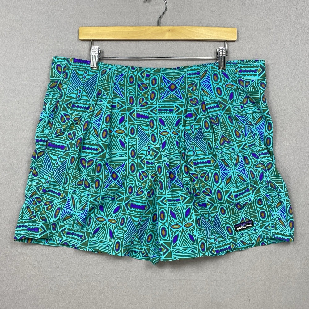Vintage Patagonia River Shorts Swim Trunks Pleated Tribal Lined 90s Size L